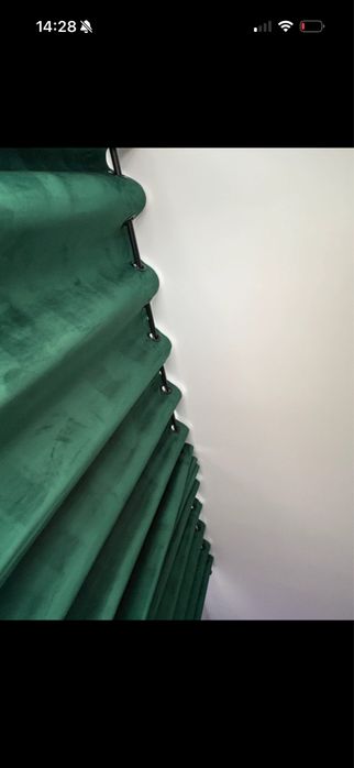Draperie de Textura Groasa 90% Blackout Verde Calitate impecabilǎ
