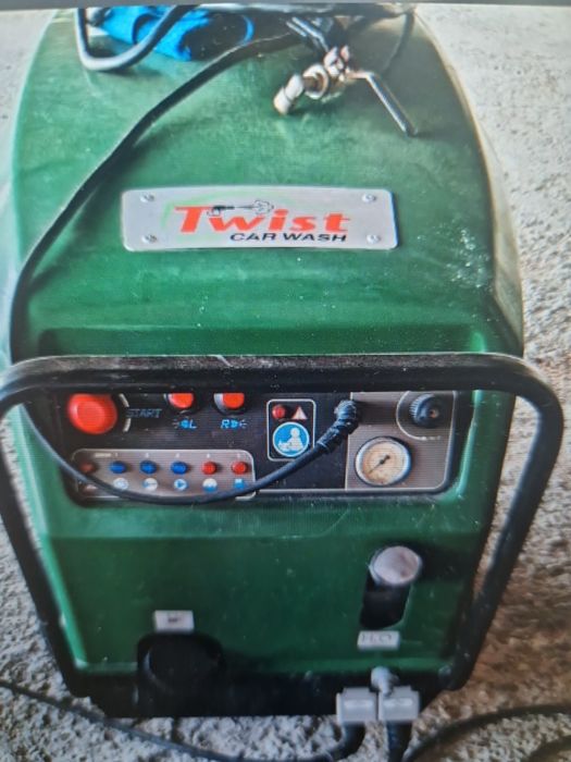 Vând aparat de spălat Twist