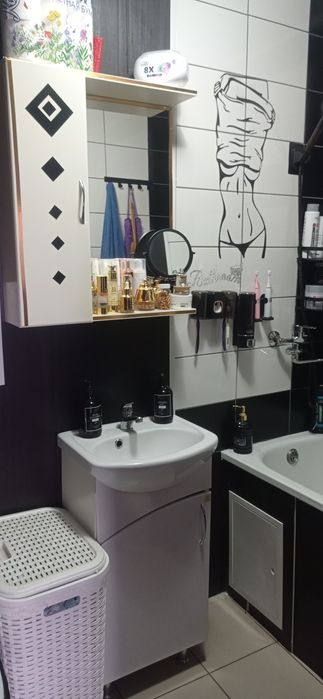 Продам мебель для ванны