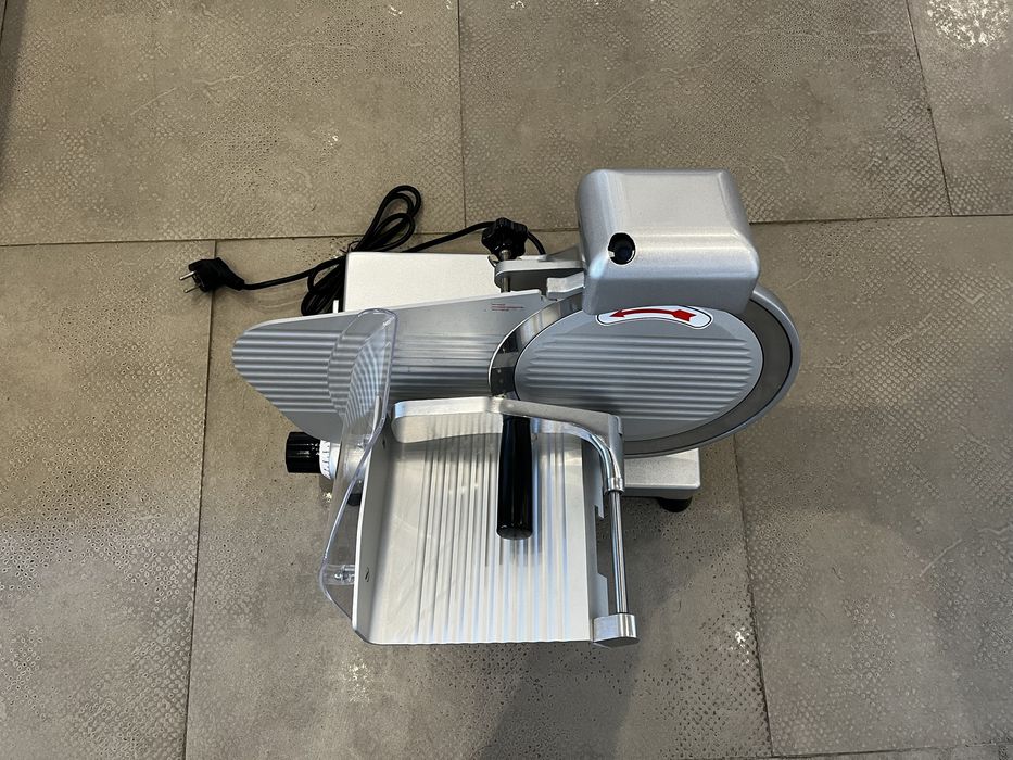 Слайс машина, резачка за колбаси и месо - Промоция!