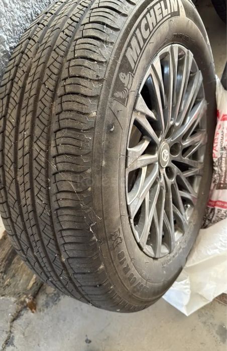 235/65 18 Хайландер MICHELIN Latitude Tour HP