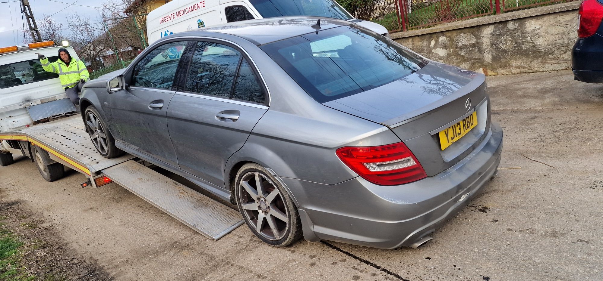 Bara fata Mercedes w204 AMG facelift  Mercedes c class AMG