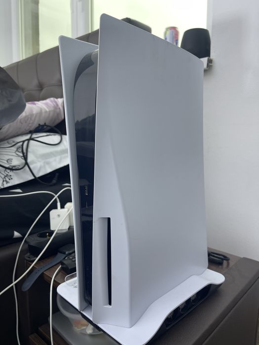 Playstatoin PS5 in perfecta stare de Functonare