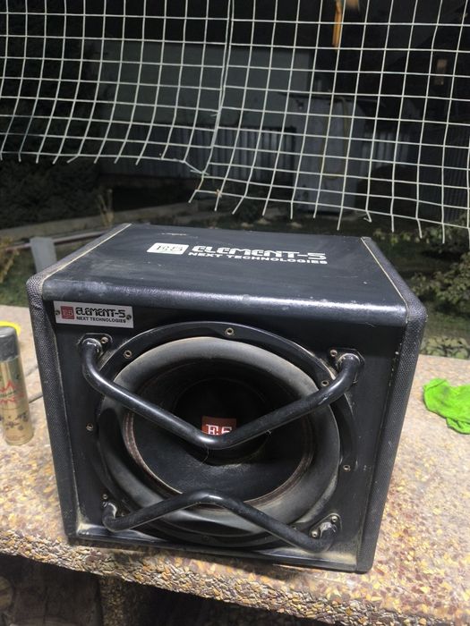 Продам сабвуфер  ELEMENT 5