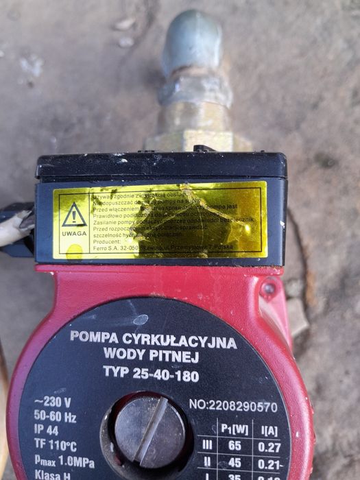 Registru...pompă