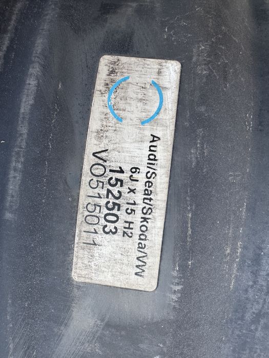 De vanzare jante tabla vw R15 6jx15 h2