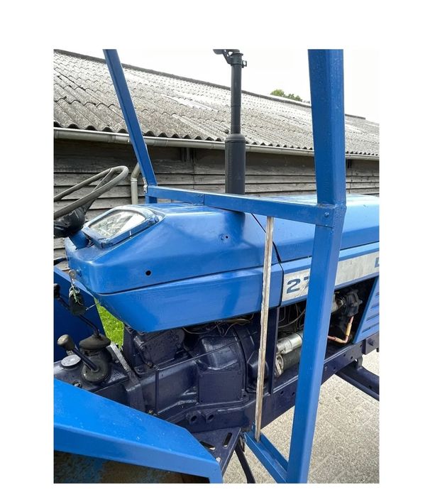 Vand Tractor Leyland 272 cu acte. Schimb cu UTV4x4 sau Duster 4x4