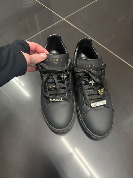 Дамски обивки Louis Vuitton