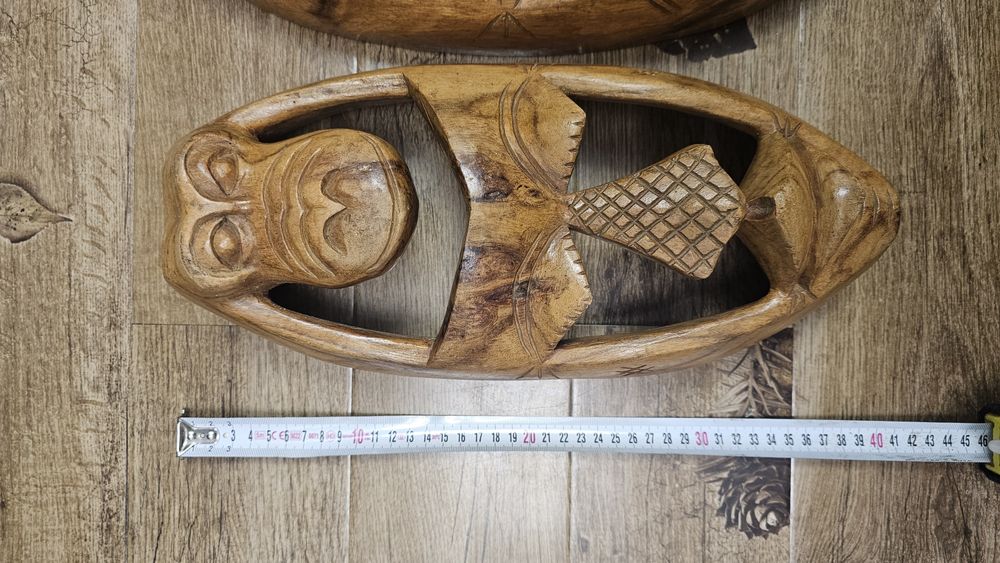 Măști africane din lemn