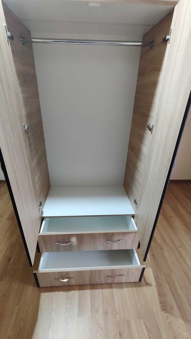 Dulap cu suport haine si doua sertare