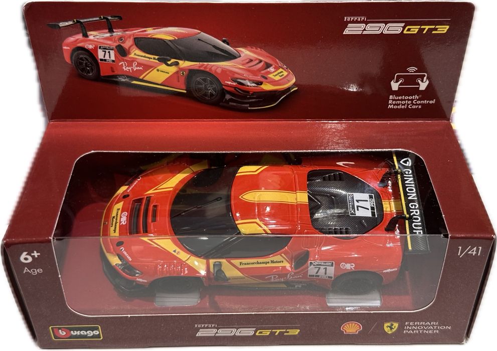 Продавам цялата колекция от SHELL колички и бензиностанция