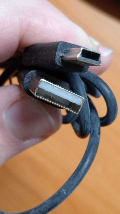 Cablu USB la mini USB