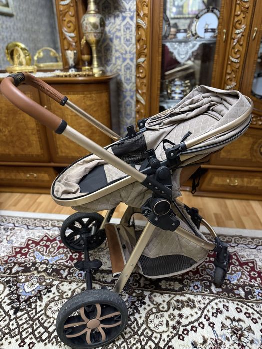 Детская кольяска Б/У. В отличном состоянии. Цена договорная. 750 тыс.