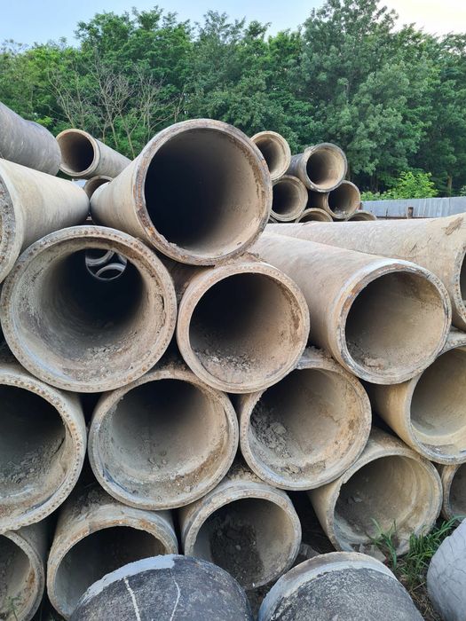 Vând tuburi din beton armat 600 800 1000 1200