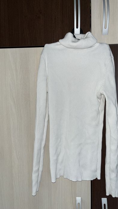 Helanca alba/ Bluza cu guler