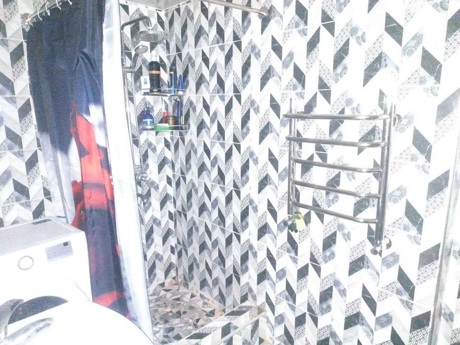 Олмазор тум охунбобоев 2.9 сот 4 хона  фасад 12.1 метр нархи 73000 у е