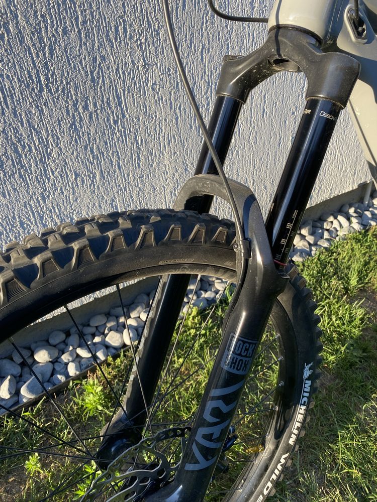 Bicicleta Nukeproof Mega Comp 275 (DEORE) 2021