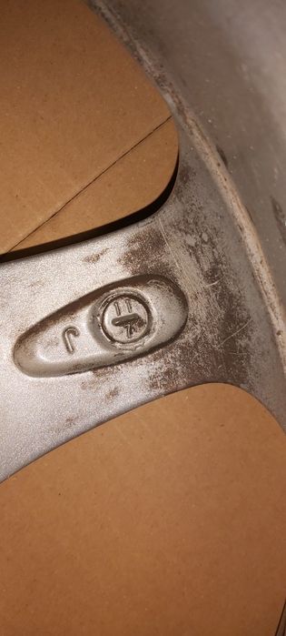 Джанти от Lexus.