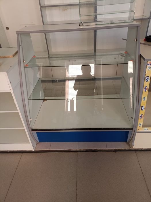 РАСПРОДАЖА  Мебель для магазина