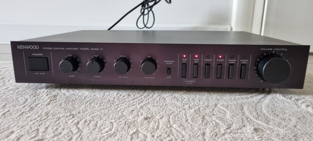 Kenwood preamplificator Basic C1