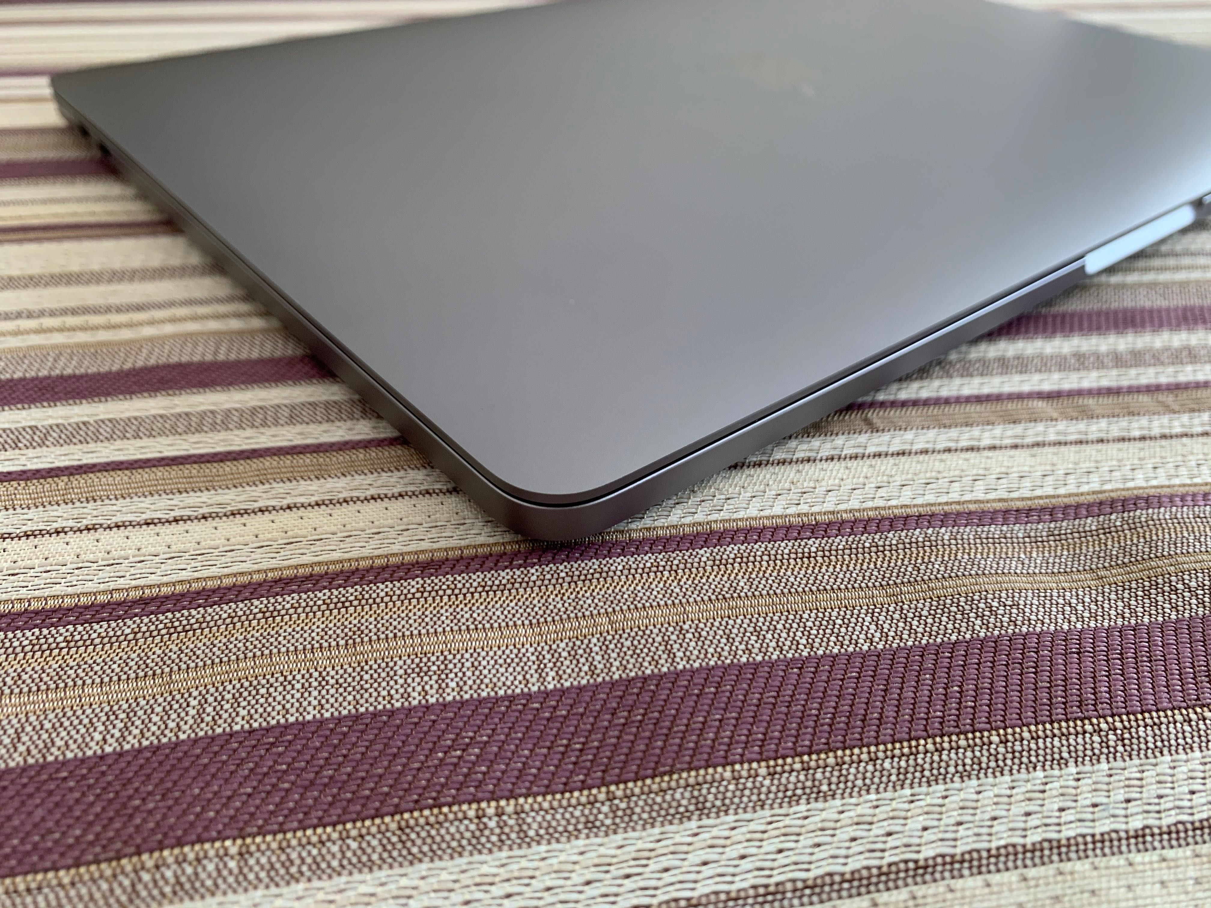MacBook Pro 13" M2 Chip 8-Core CPU, 10-Core GPU,  16GB RAM, 512GB SSD