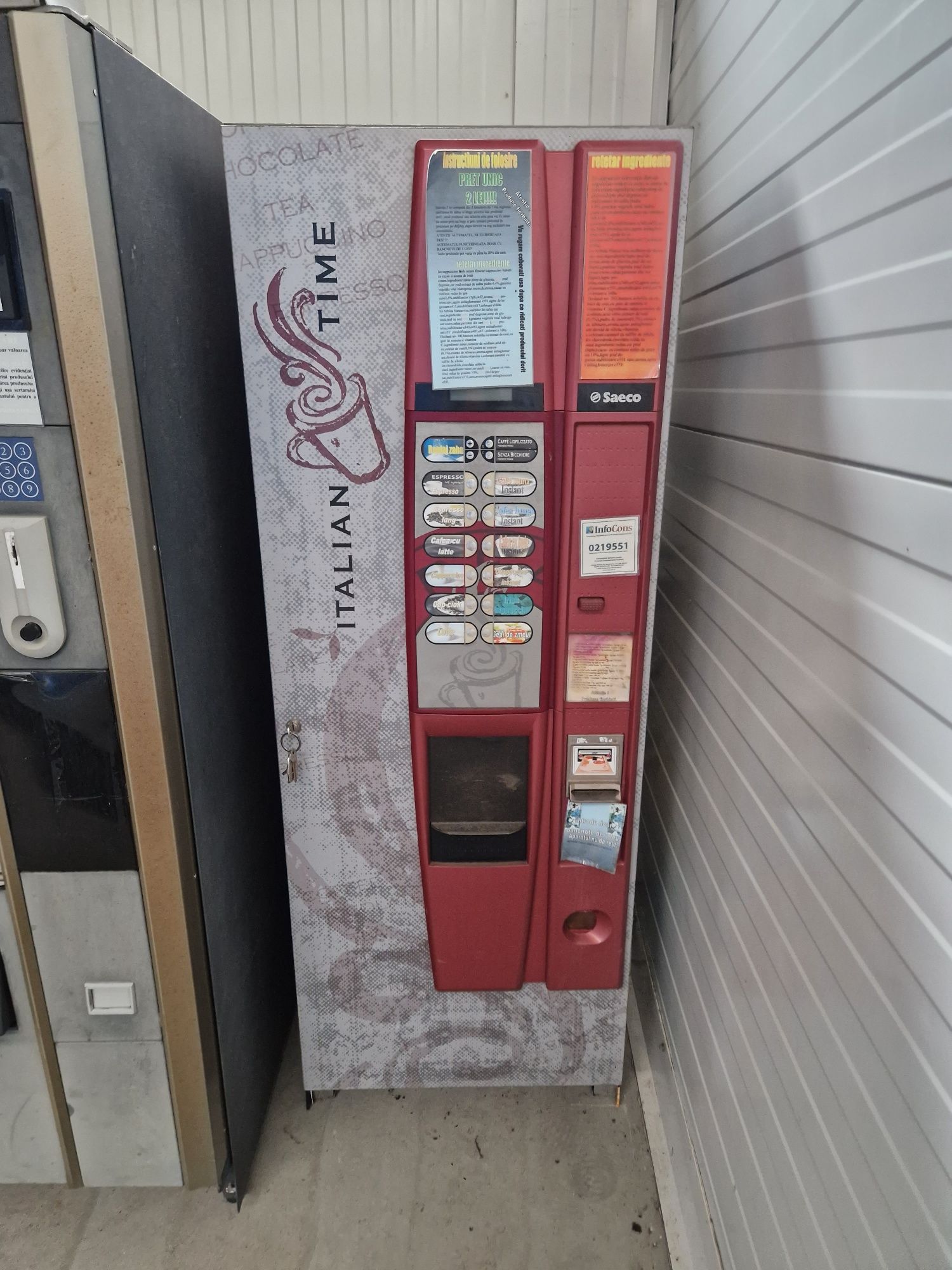 Pachet Automat Vending Bianchi si Automat Cafea Saeco