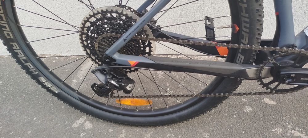 Bergamont carbon 29r 1x12 vit. fox cube