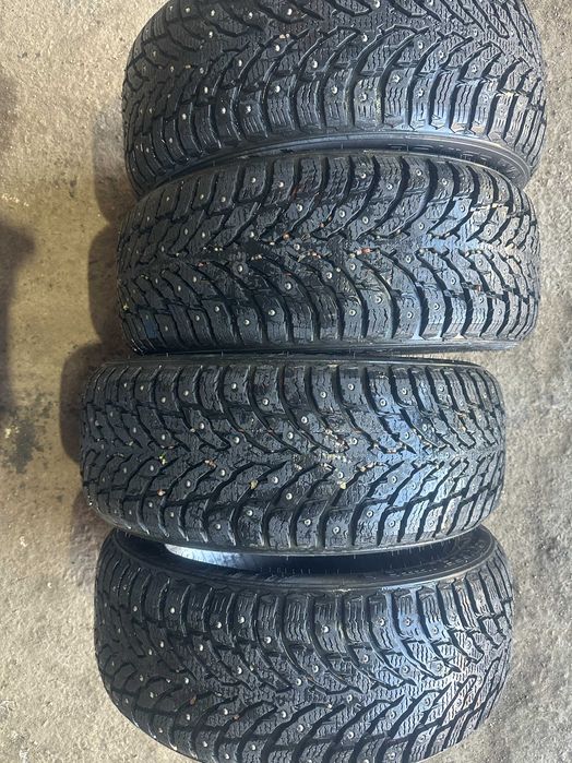 Продам зимние шины  бу