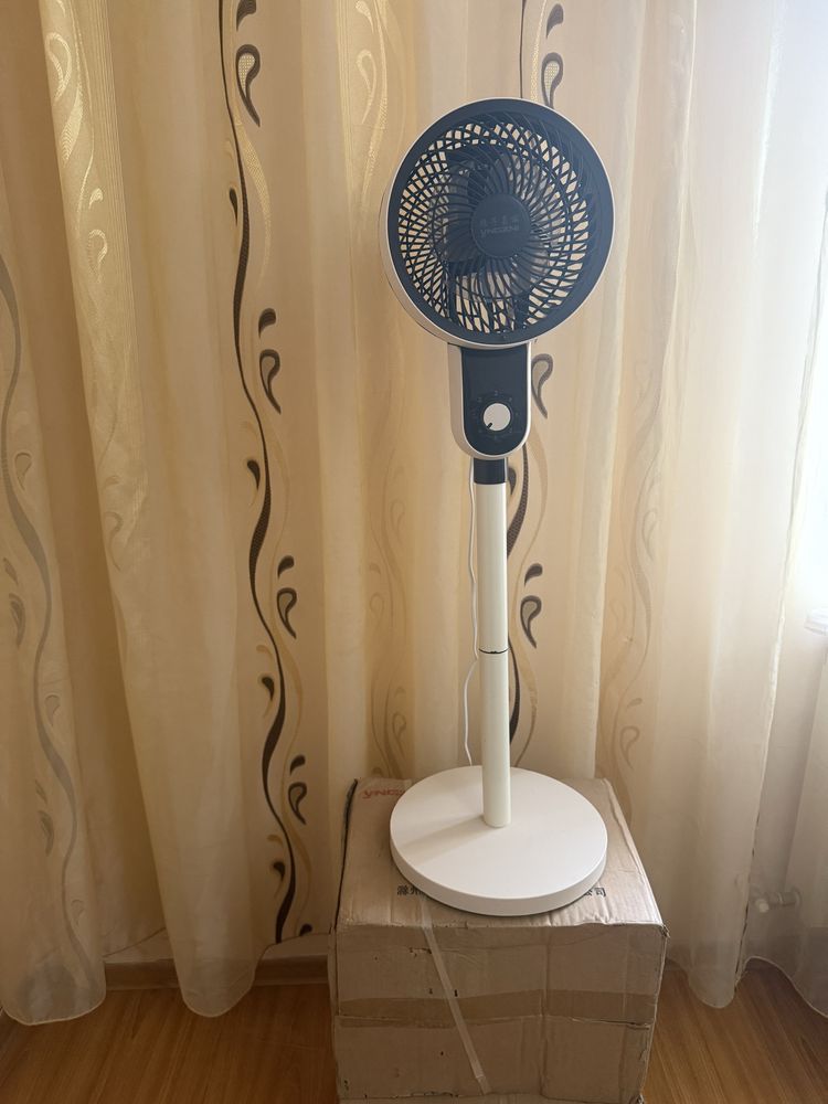 Se vinde ventilator de cameră noul model