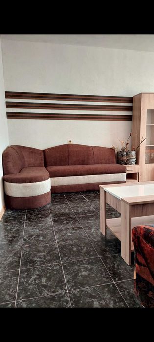 под наем апартамент с.Челопеч