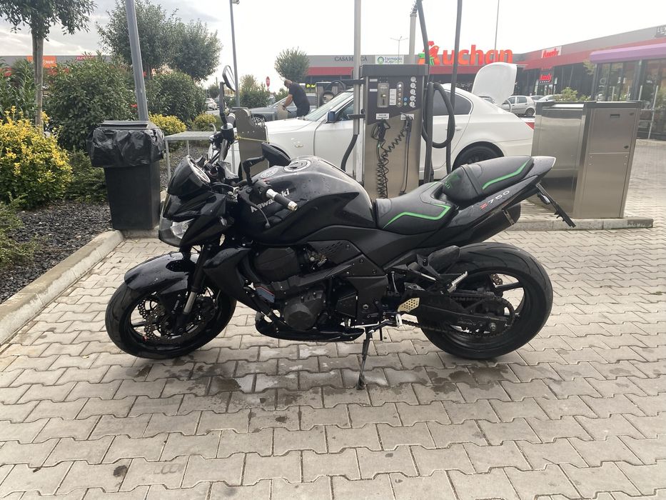 Kawasaki Z750 cu ABS