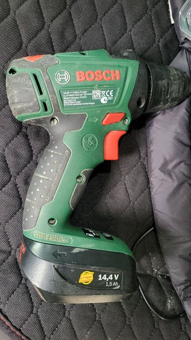 Baterie si incarcator Bosch