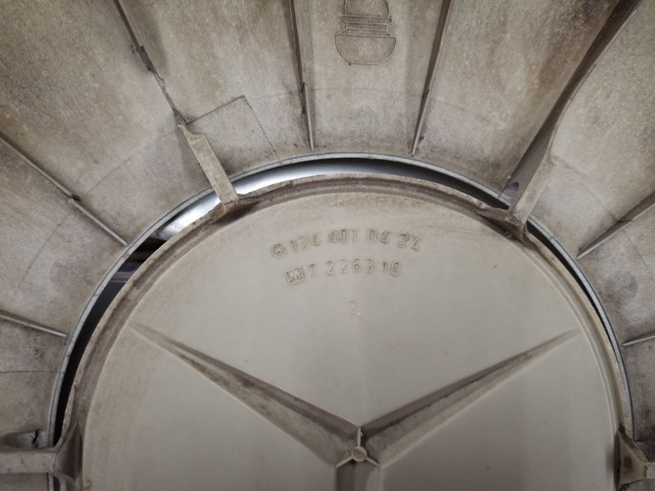 Мерцедес 124 и W203 .Mercedes Benz 124  W203. Останали неща.