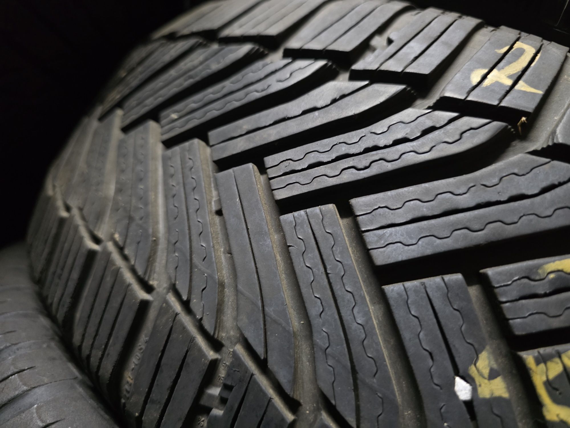 4бр Зимни гуми 205 60 16- Michelin DOT 2022