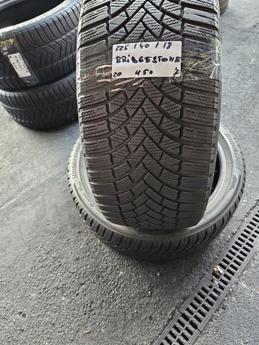 225 40 R 18 Bridgestone iarna