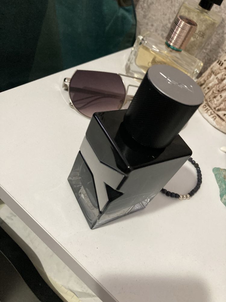 Мъжки парфюм Yves Saint Laurent "Y" - Eau de Toilette