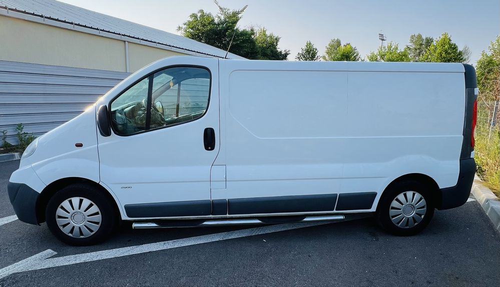 Opel  Vivaro 2.0  2012  euro 5  Varianta Lunga