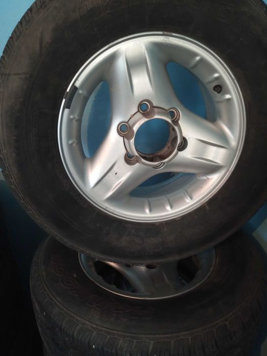 Продавам много запазени