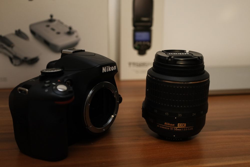 Nikon D5100 cu obiectiv Af-S Nikkor 18-55mm