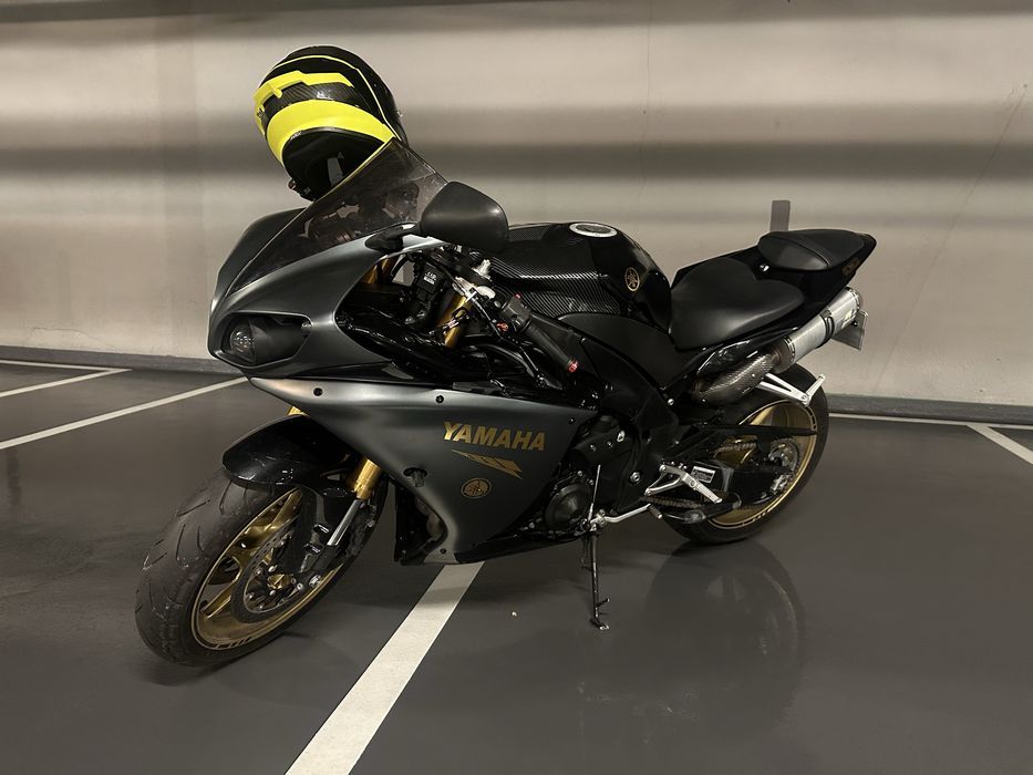 Yamaha R1 RN22 BIG BANG