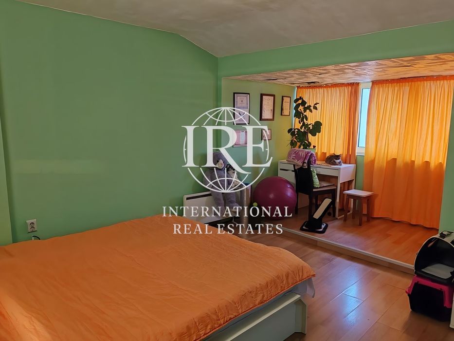 Продава се Двустаен апартамент в Варна, Колхозен пазар - 85 кв.м за 2224 €/кв.м - Снимка #11