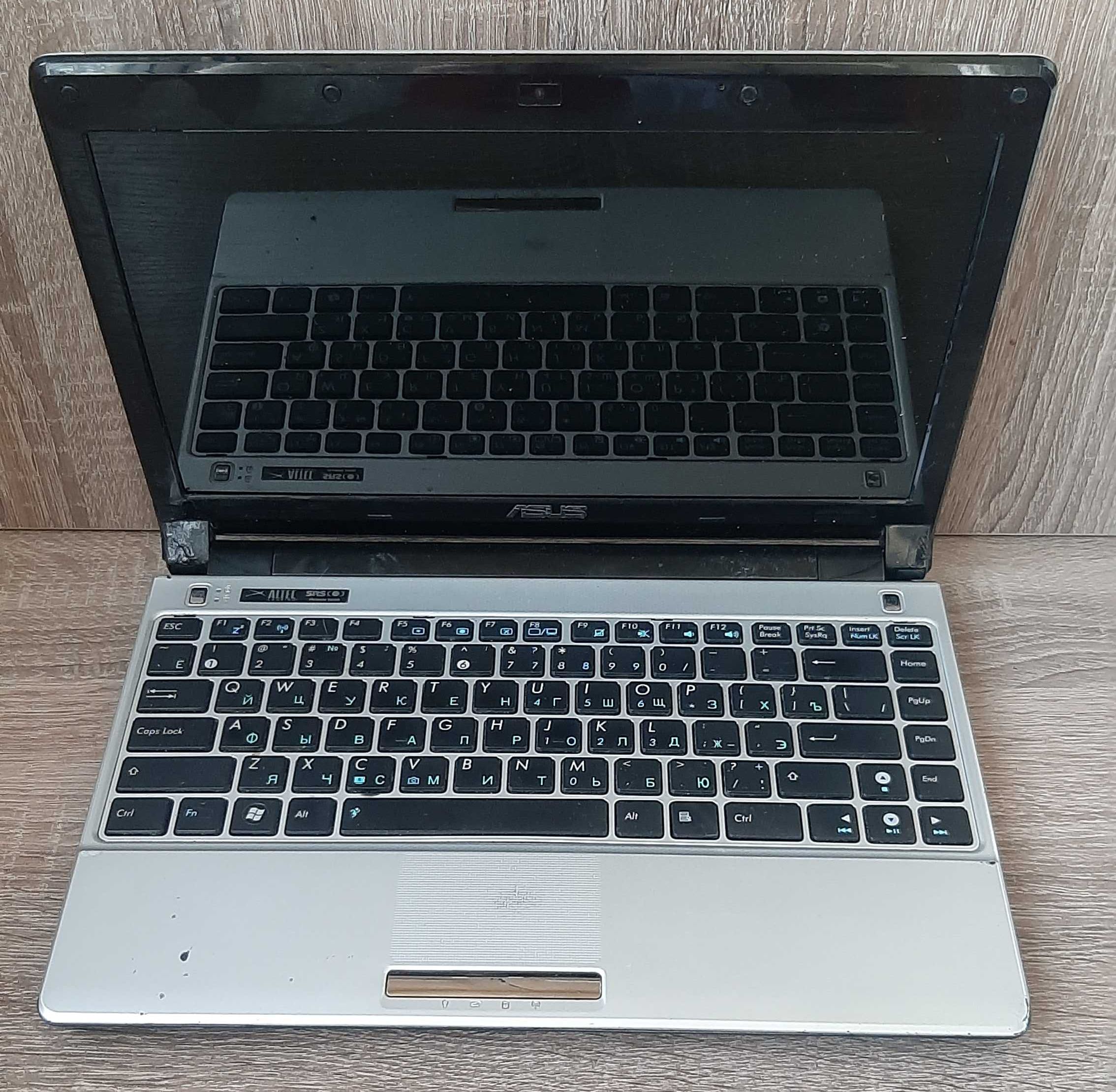 Продам нетбук Asus