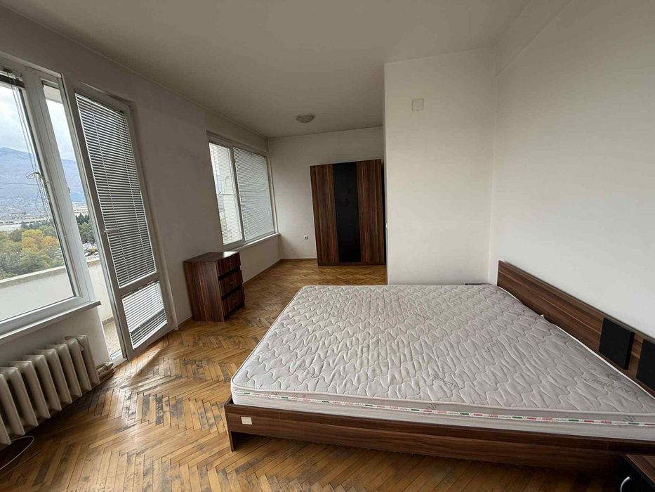 Дава се под наем Двустаен апартамент в София, Лозенец - 73 кв.м за 664 € - Снимка #3