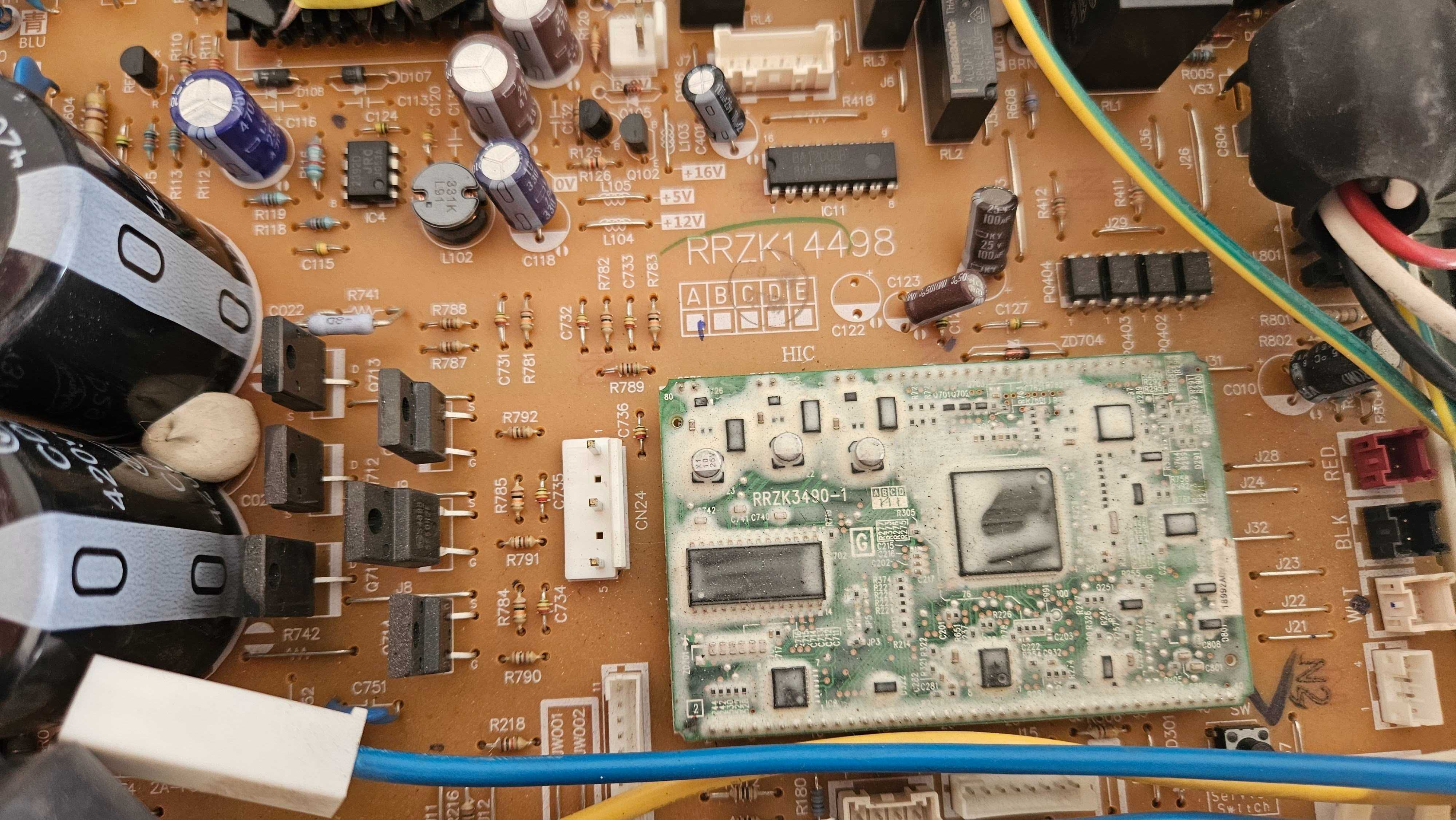 Електроника от външно тяло на климатик Hitachi RAC-25WPD