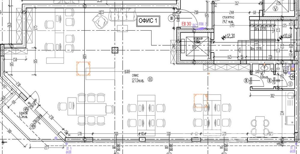Офис във Варна - кв. Възраждане 4 площ 174 кв.м цена 254000 €