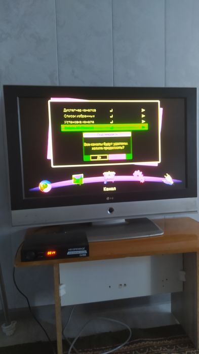 Телевизор  срочно LG TV32  телевизор