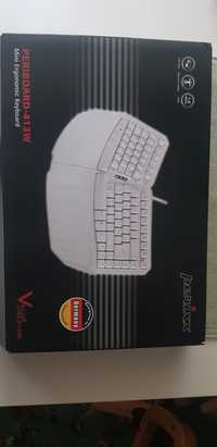 Vand tastatura și mouse noi