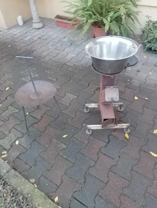 De vânzare soba tip racheta