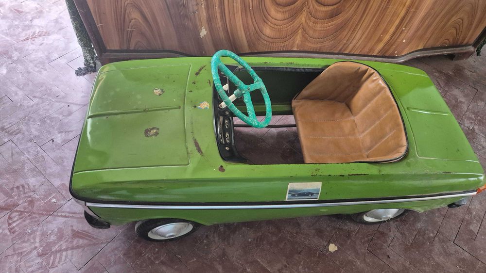 Москвич с педали