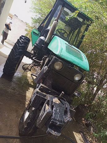 Traktor Xachir 80